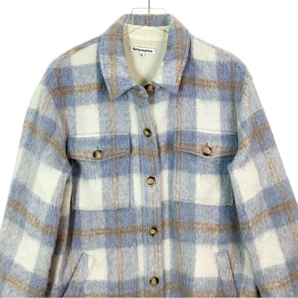 REFORMATION Size M Ainslie Plaid Jacket Coat Flannel Oversized Light Blue - Picture 3 of 10